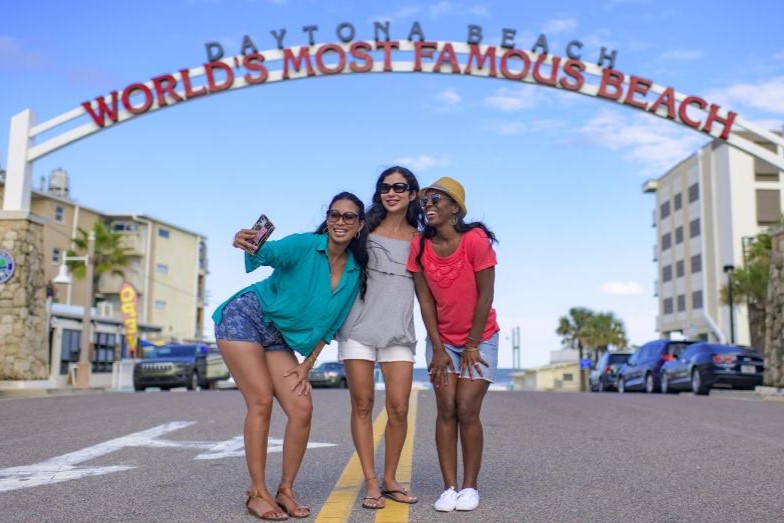 奥兰多出发代托纳海滩一日游（含多种选择）