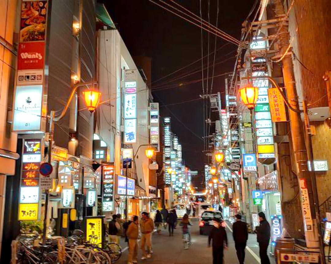 广岛夜间美食之旅（3小时）