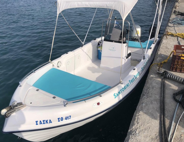 圣托里尼 SASKA 租船体验（免执照）