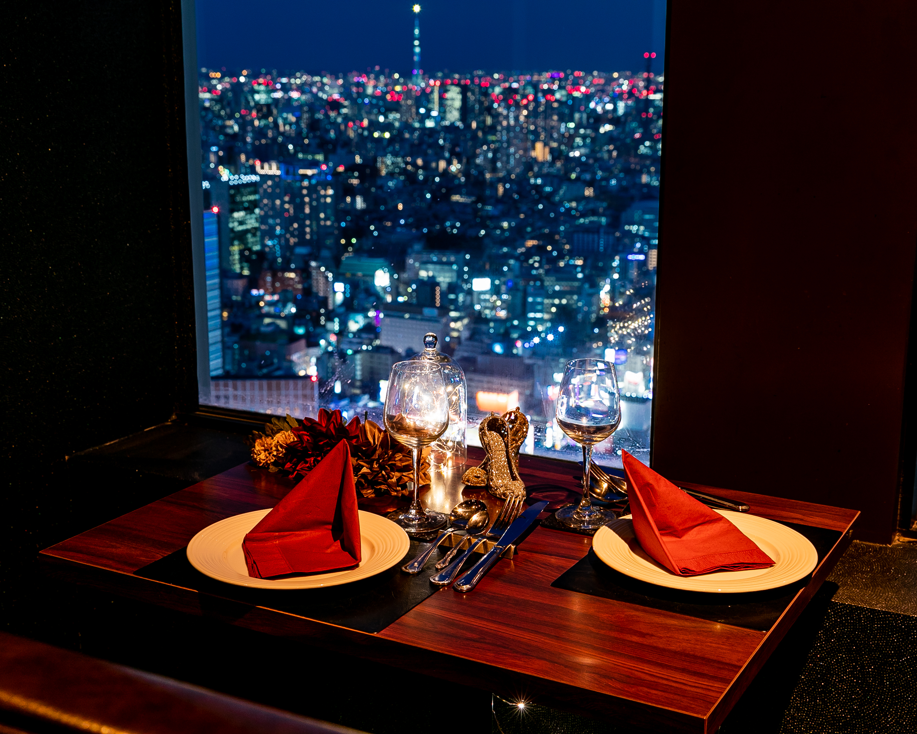 PRIME TOKYO 49楼景观餐厅 - 东京新宿