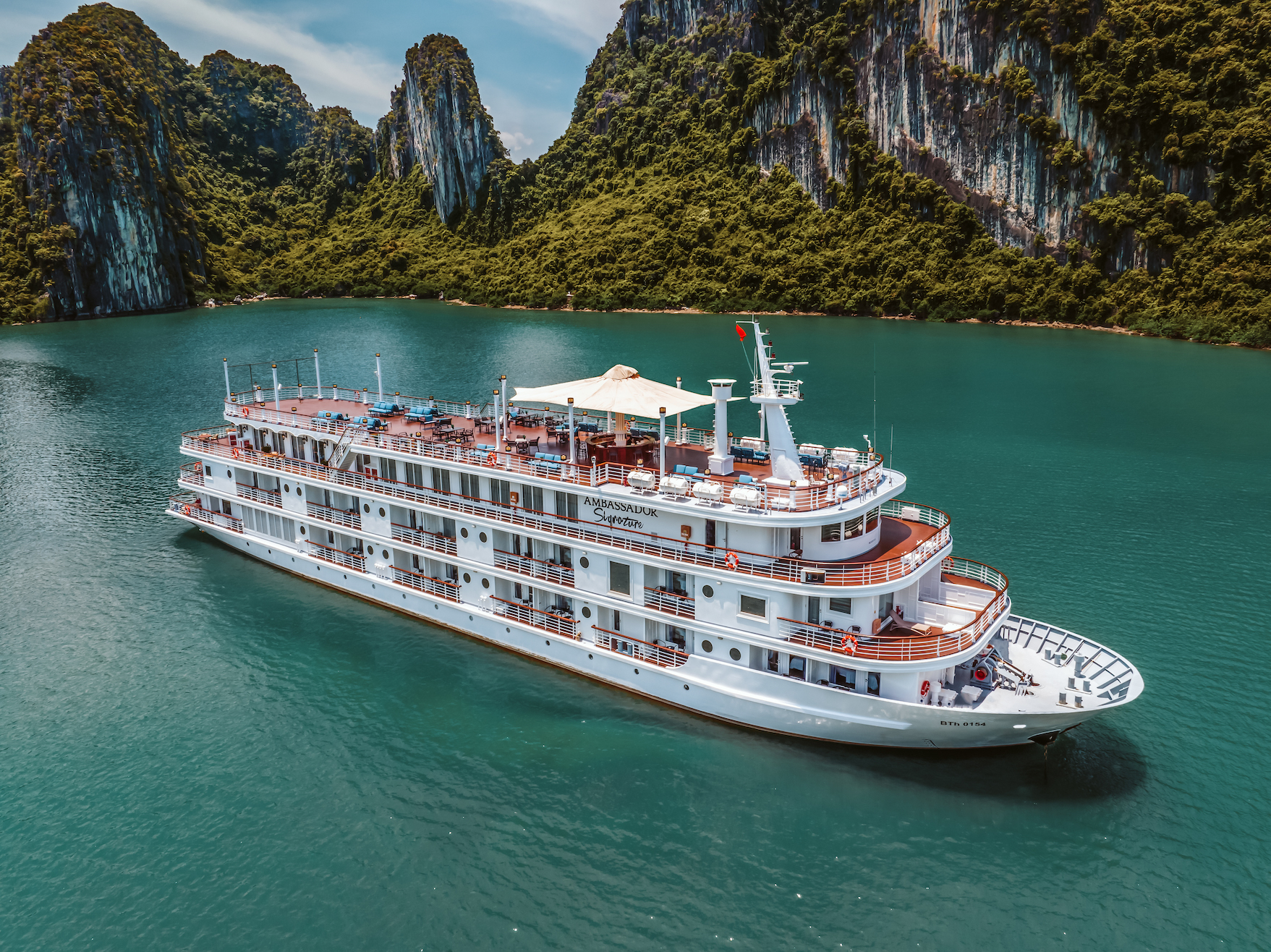 【新路线】兰哈湾2天1夜巡航之旅（Ambassador Signature Cruise提供）