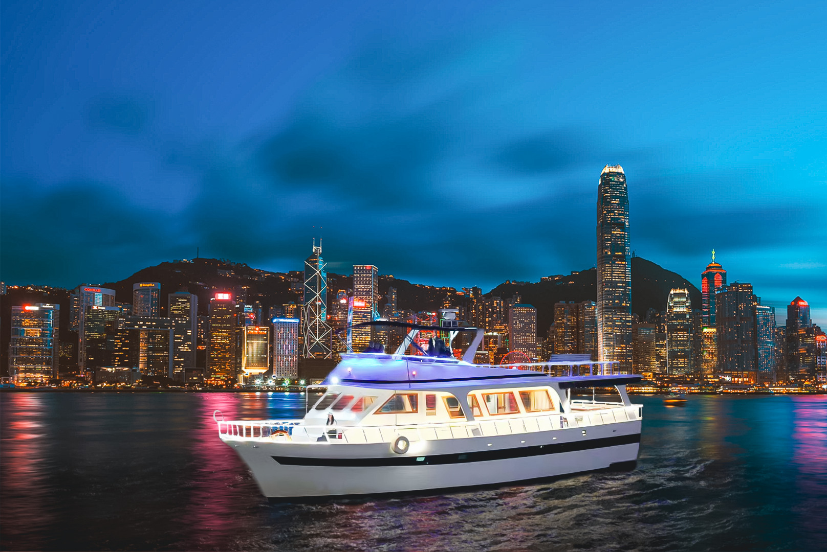 维多利亚港游艇夜游-维港一号(含无限饮品+维港摄影)