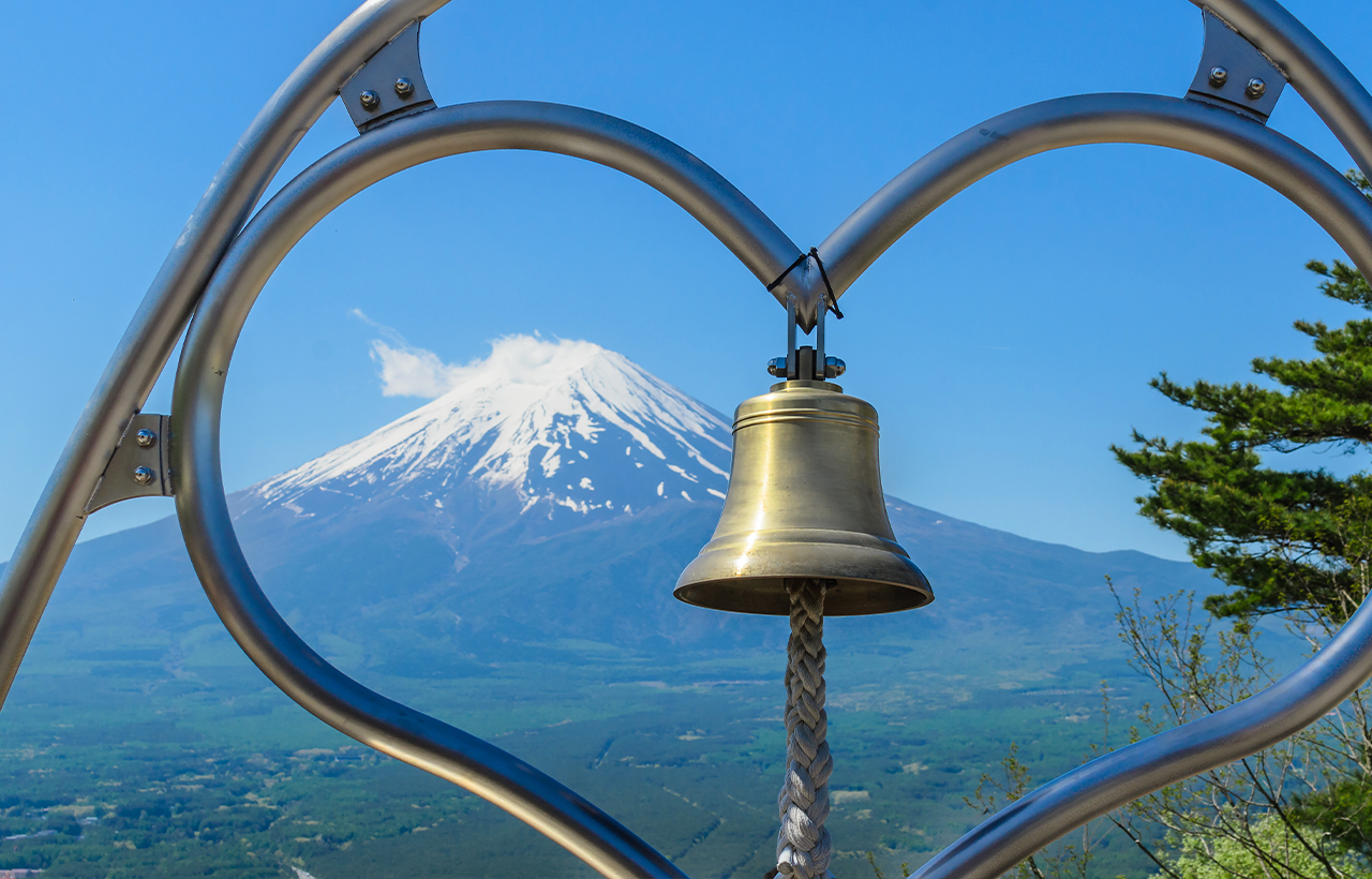 河口湖网红全景Kachikachi山缆车&忍野八海&罗森便利店