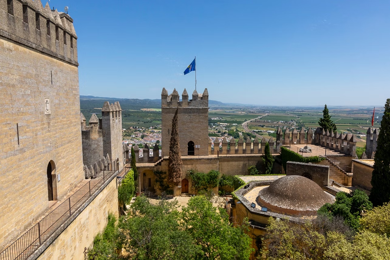 阿尔莫多瓦城堡门票