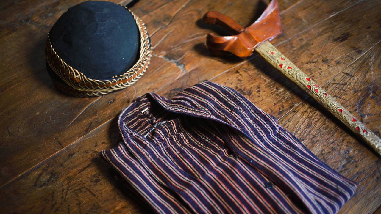 日惹文化遗产之旅 & 蜡染工作坊（多语导游）