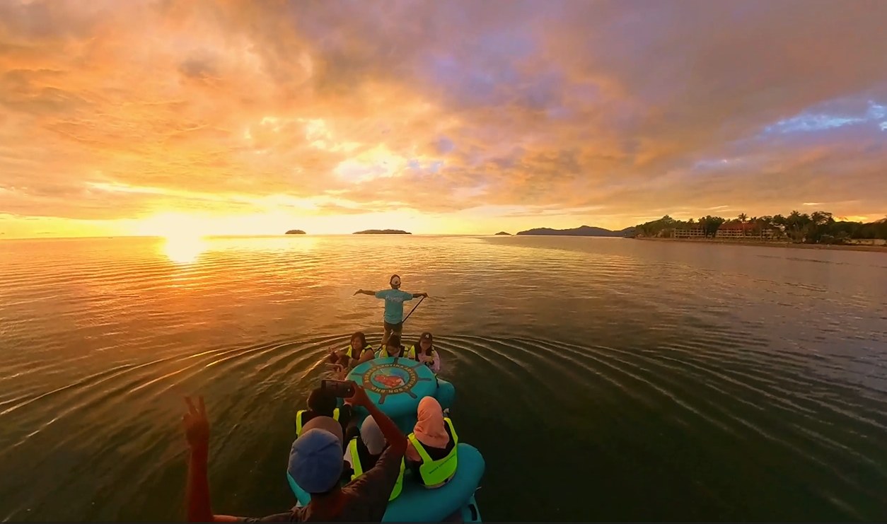 亚庇豪华Giga站立式划桨SUP体验