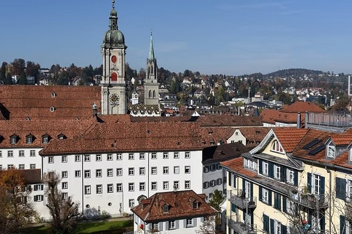 圣加仑私人解谜游戏 & 徒步之旅