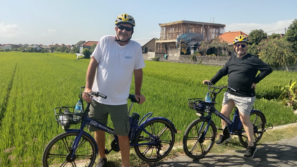 巴厘岛沙努尔乡村电动自行车之旅（含参观海龟保护区）