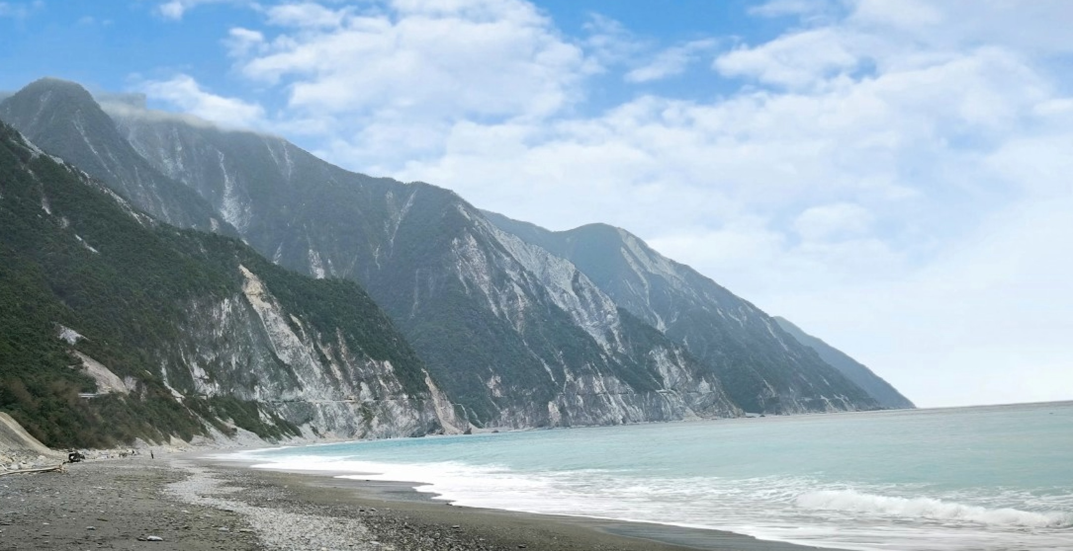 花莲太鲁阁口 / 清水断崖 / 七星潭一日游 (可加购晶英酒店午餐 / 下午茶)