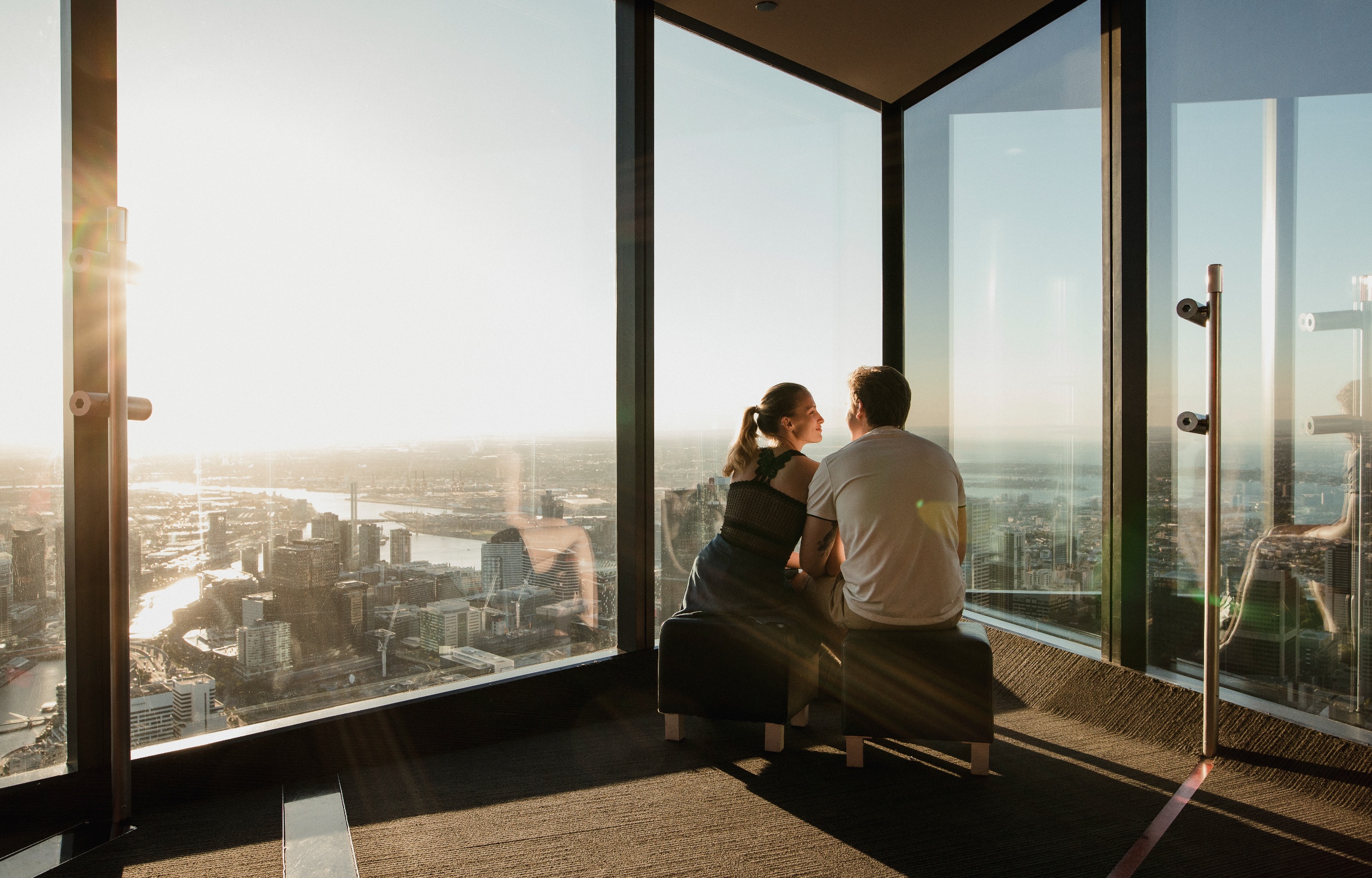 墨尔本高空观景台鸡尾酒体验