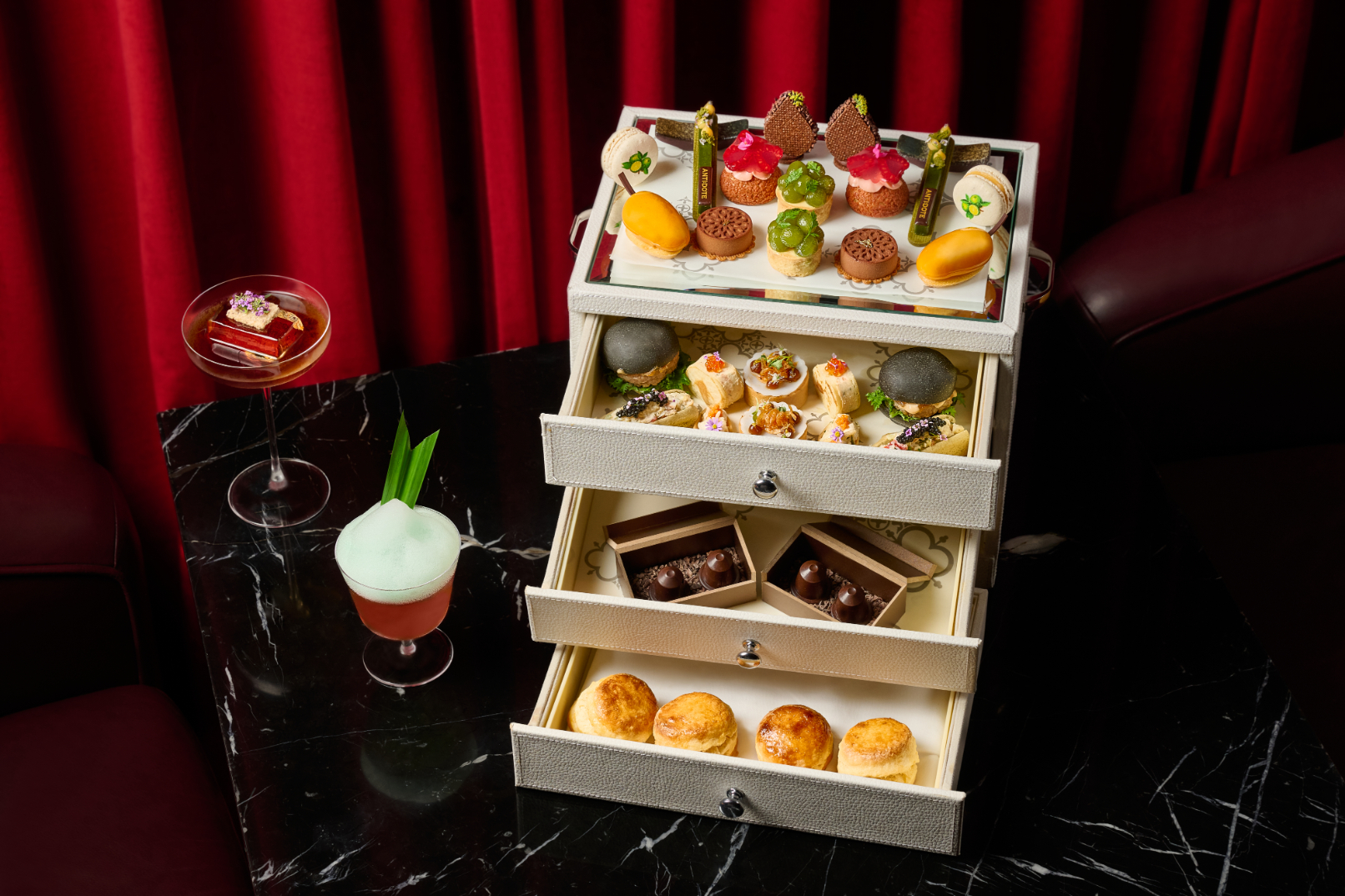 Anti:dote 新加坡费尔蒙饭店