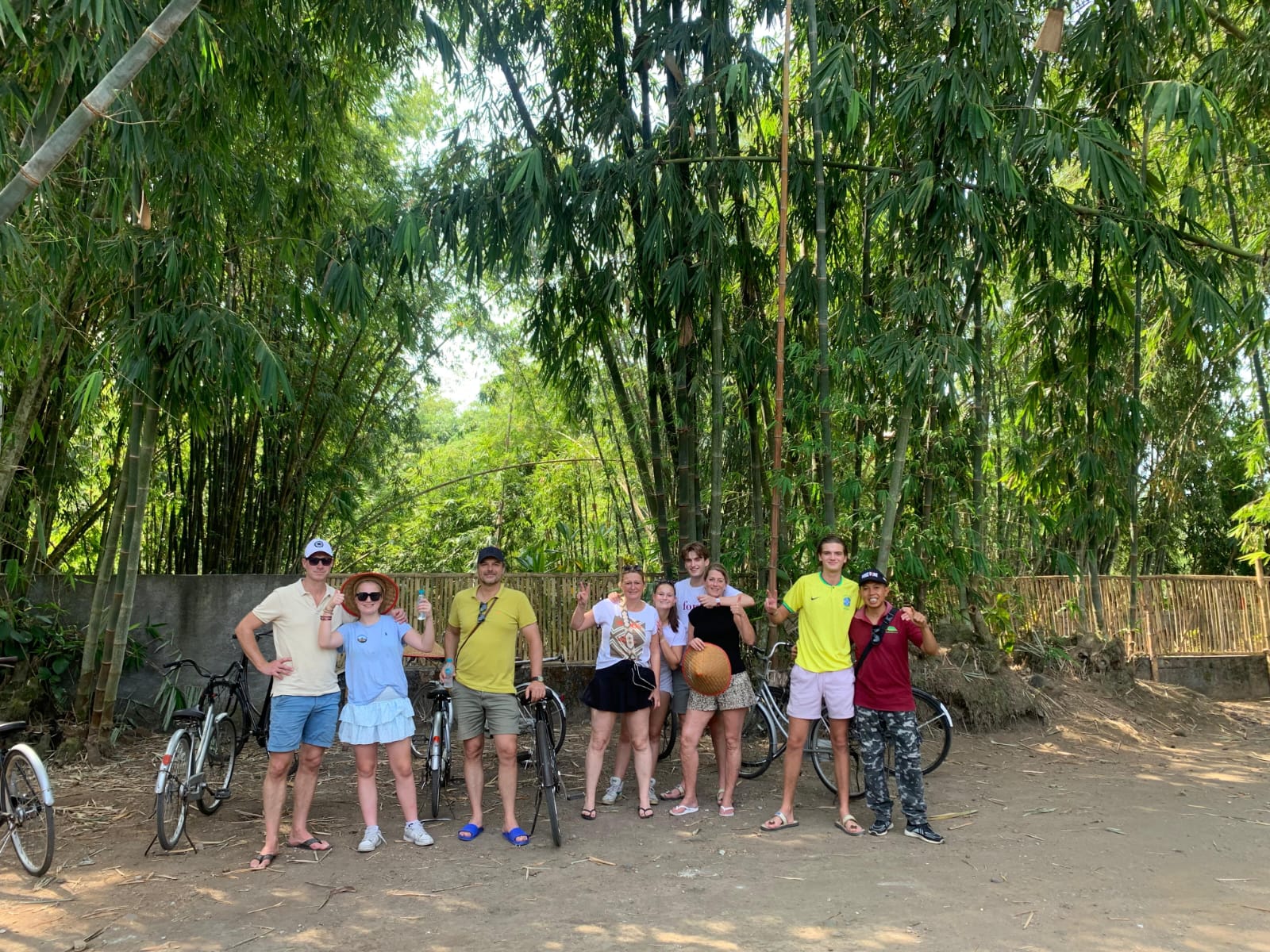 日惹 Candirejo 蜡染 & 陶器一日游