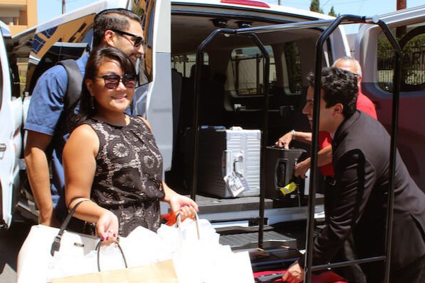 酒店 - 城堡奥特莱斯 - 洛杉矶国际机场（LAX）私人接送