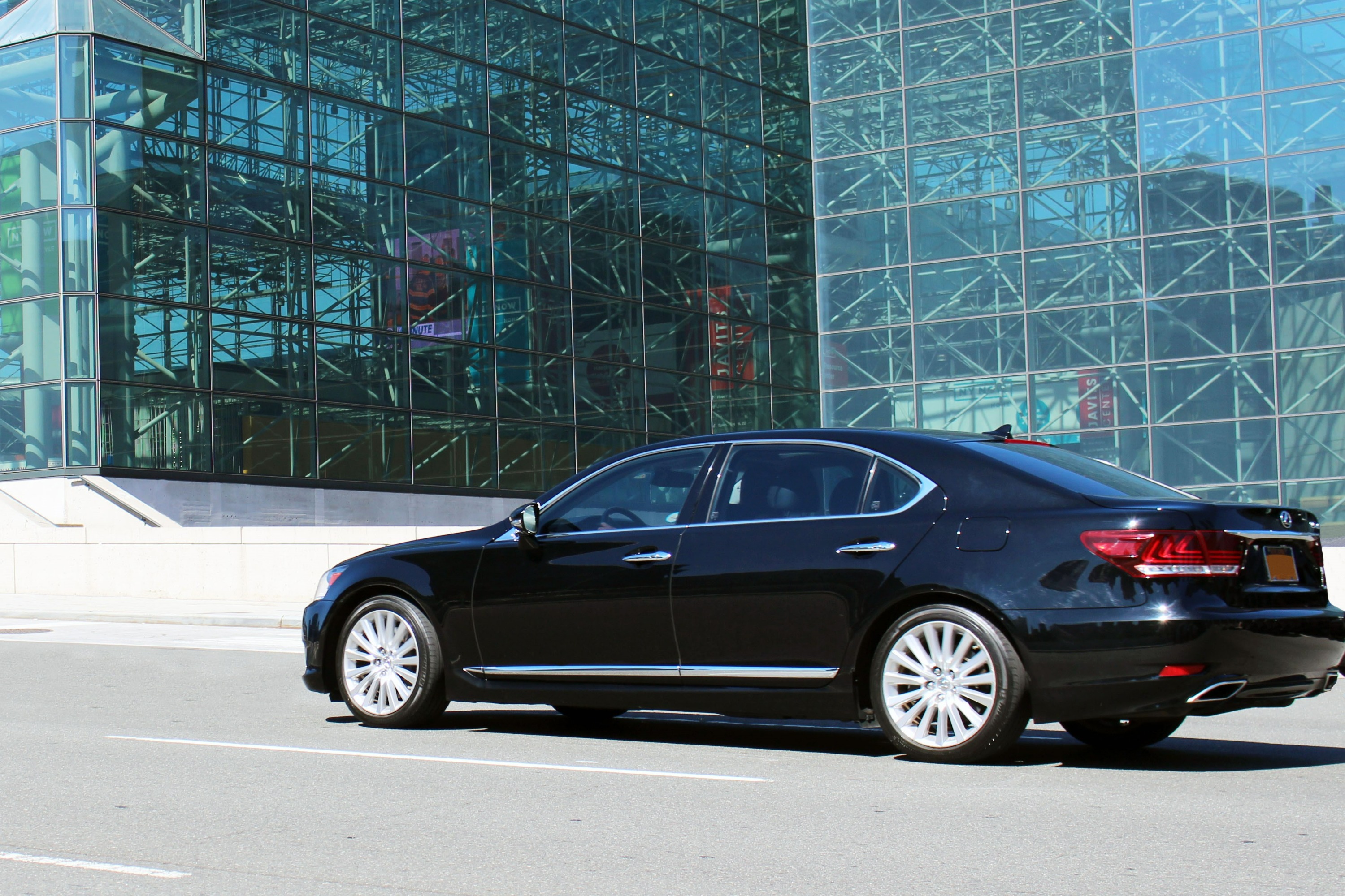 共乘接送 纽瓦克自由国际机场（EWR）单程接送服务