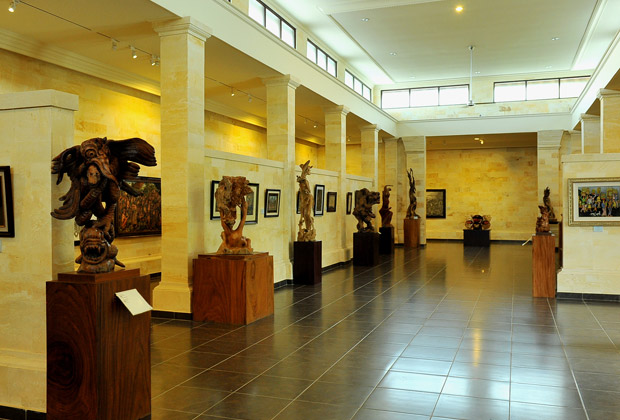 巴厘岛乌布鲁基桑美术馆门票