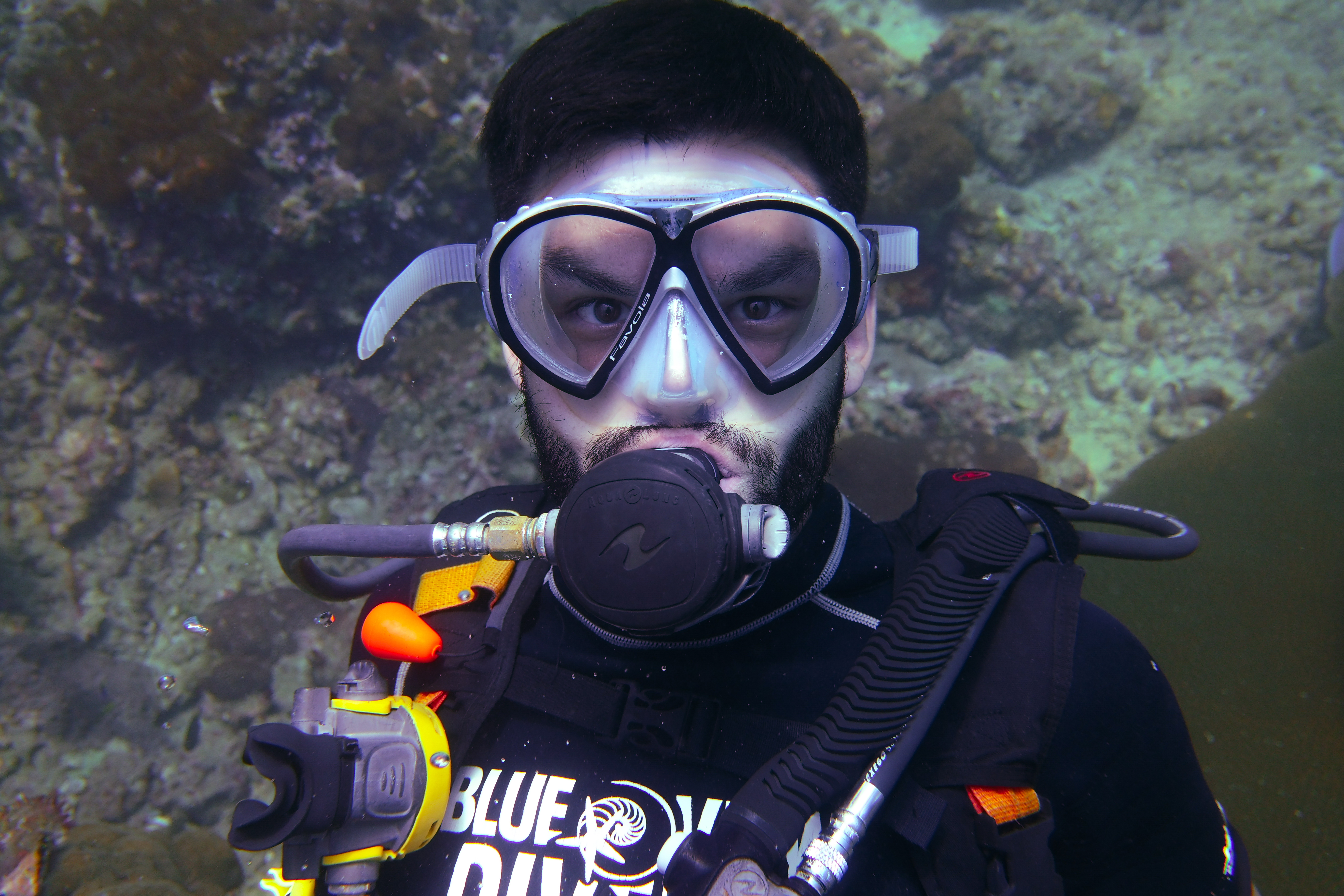 皮皮岛PADI高级潜水课程