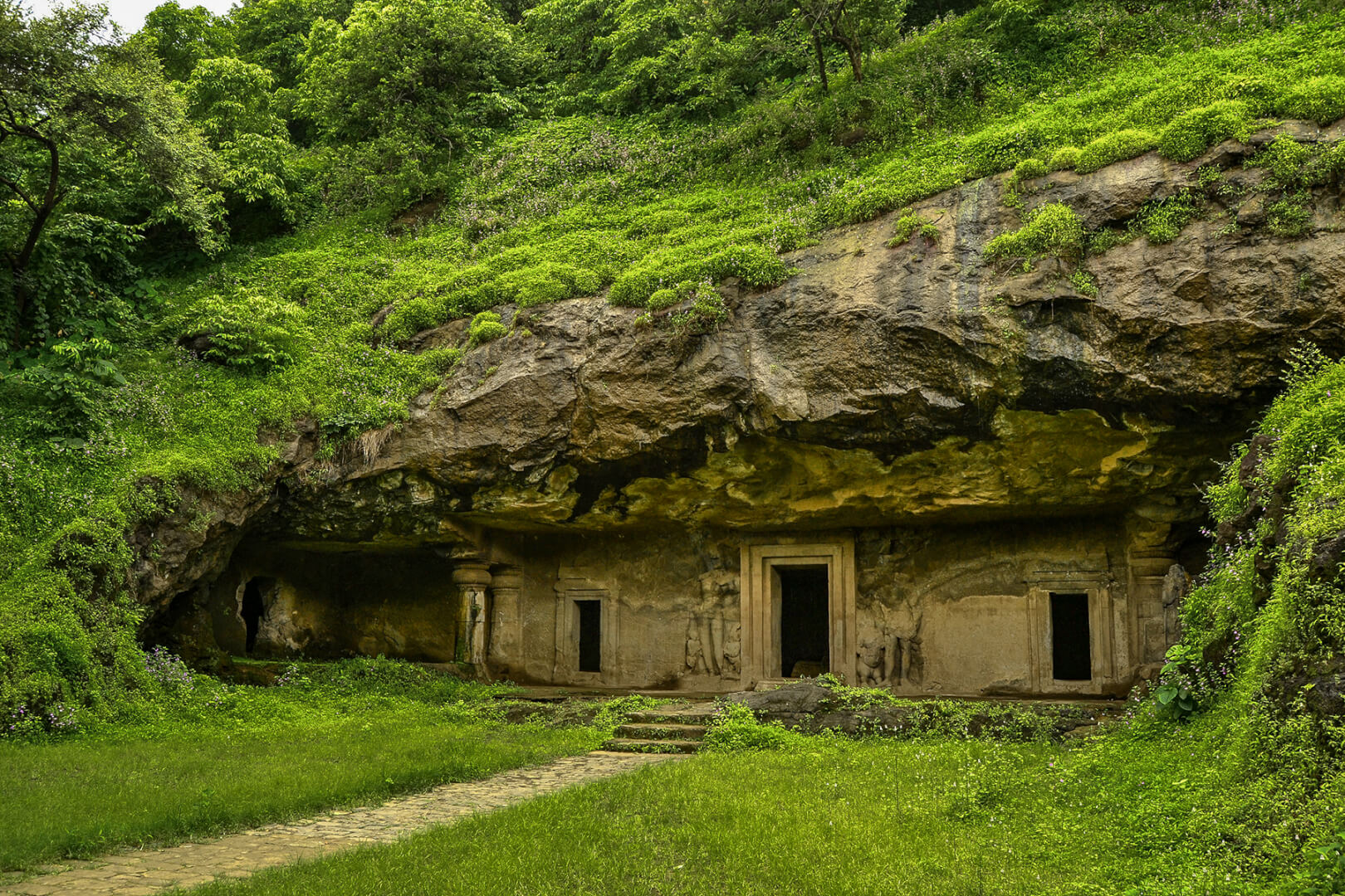 象岛石窟与孟买城市观光游 (Elephanta Caves With City Tour Of Mumbai)