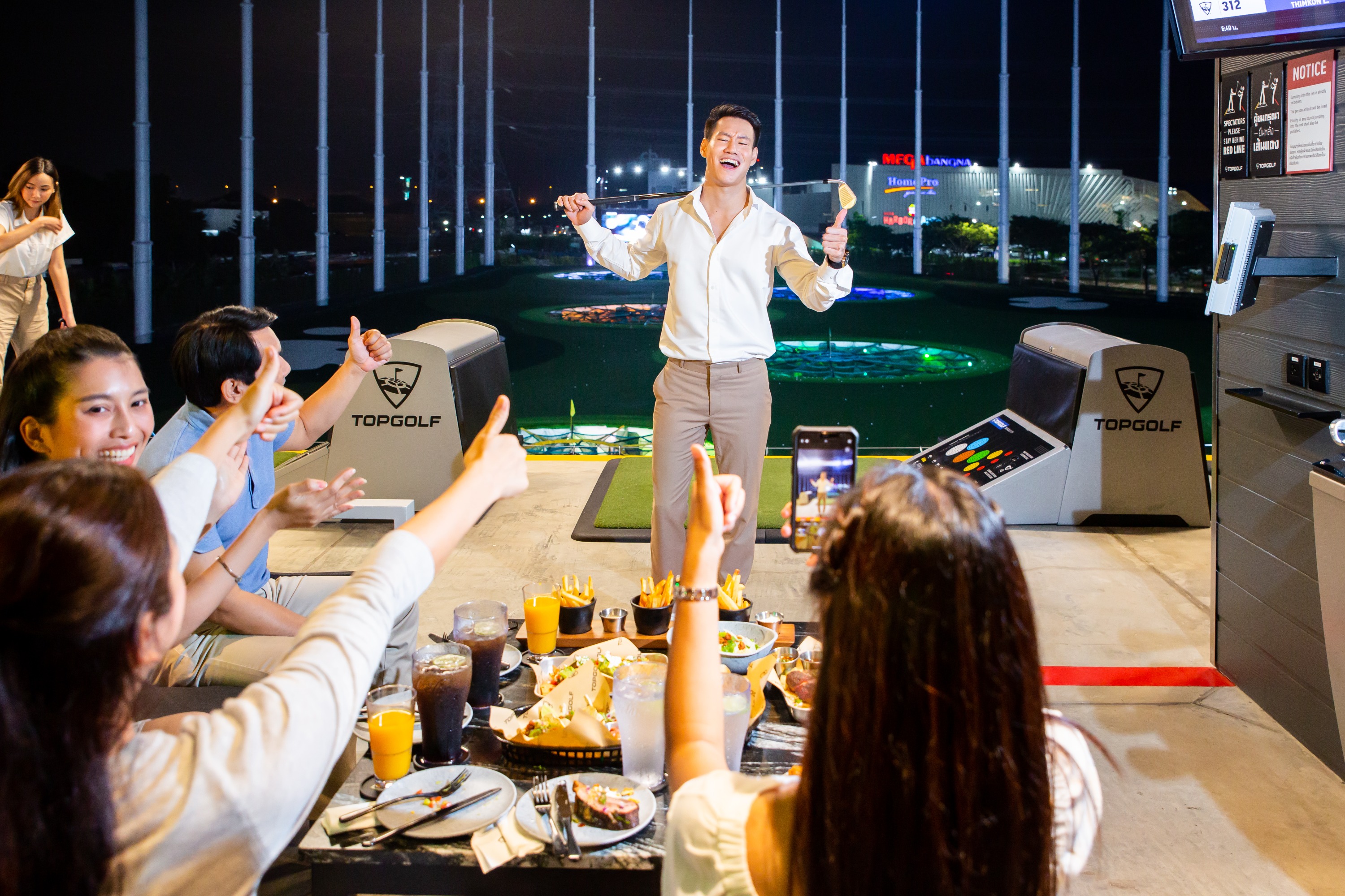 曼谷Topgolf高尔夫体验