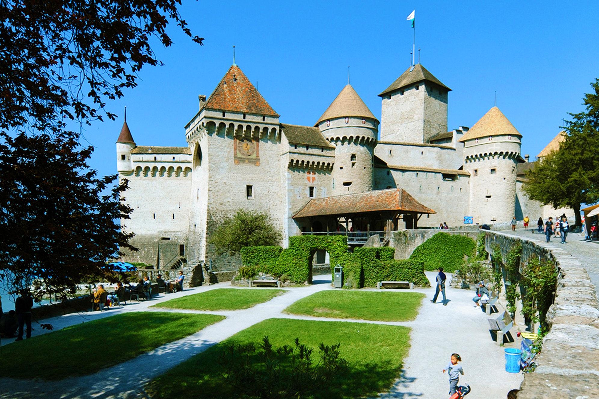 卓别林世界 & 蒙特勒一日游（洛桑出发）