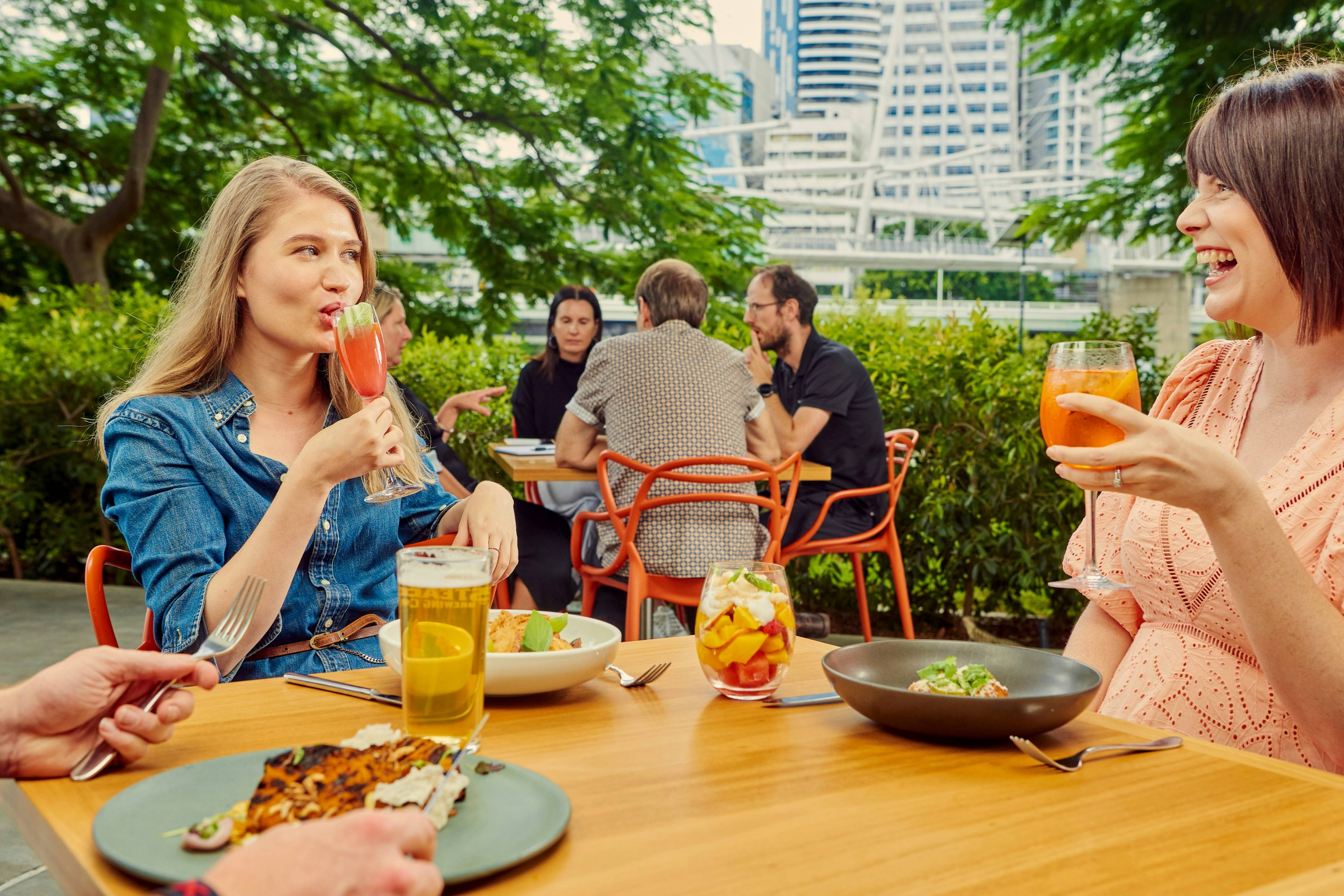 品味卡马戈：游览 & 午餐