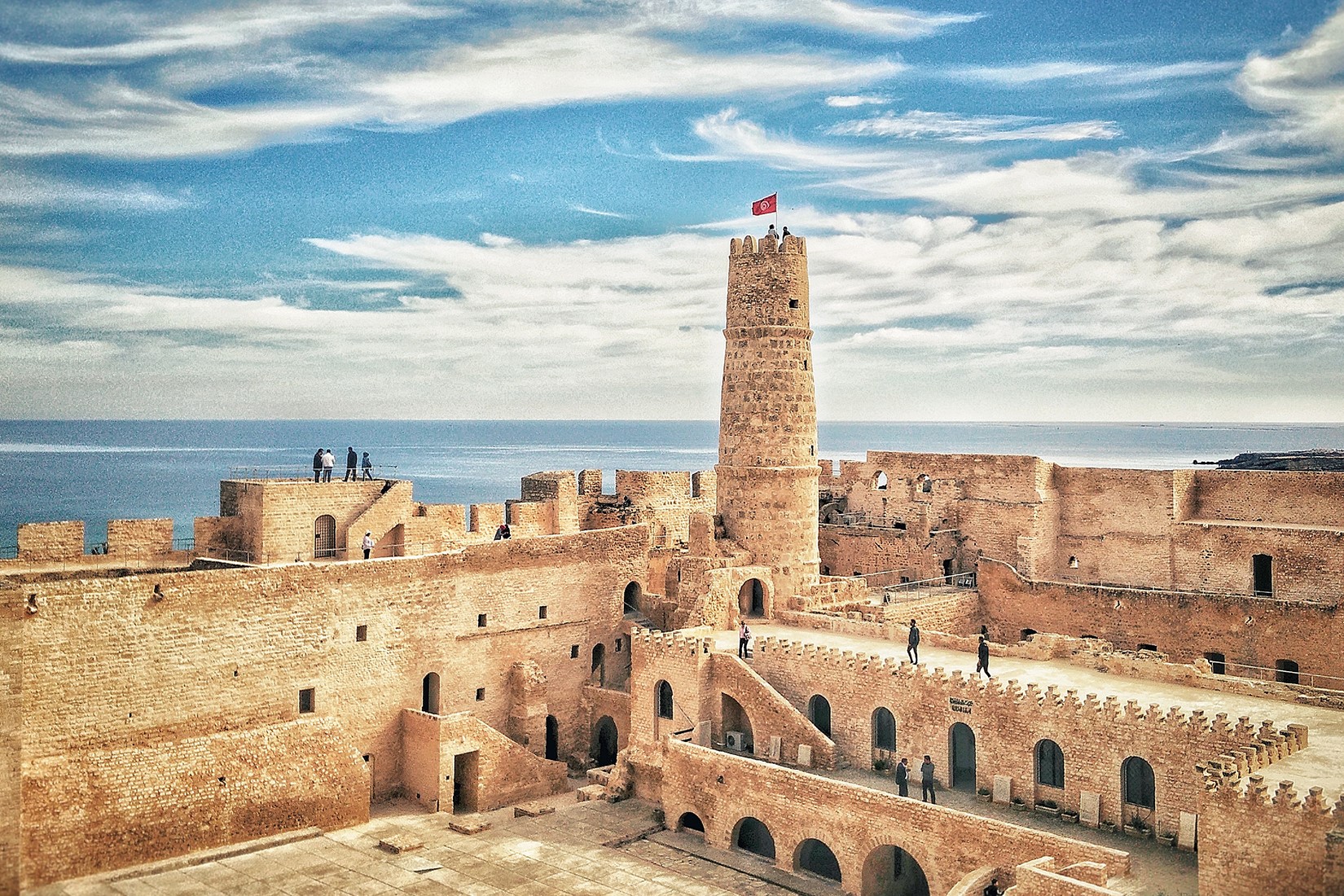 埃尔杰姆 & 莫纳斯提尔私人一日游（突尼斯出发）