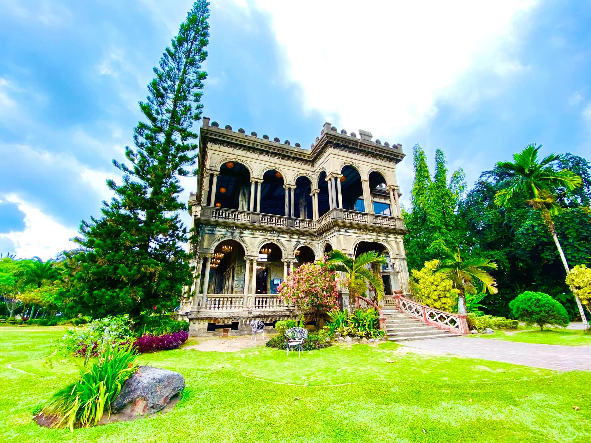 巴科洛德城市之旅