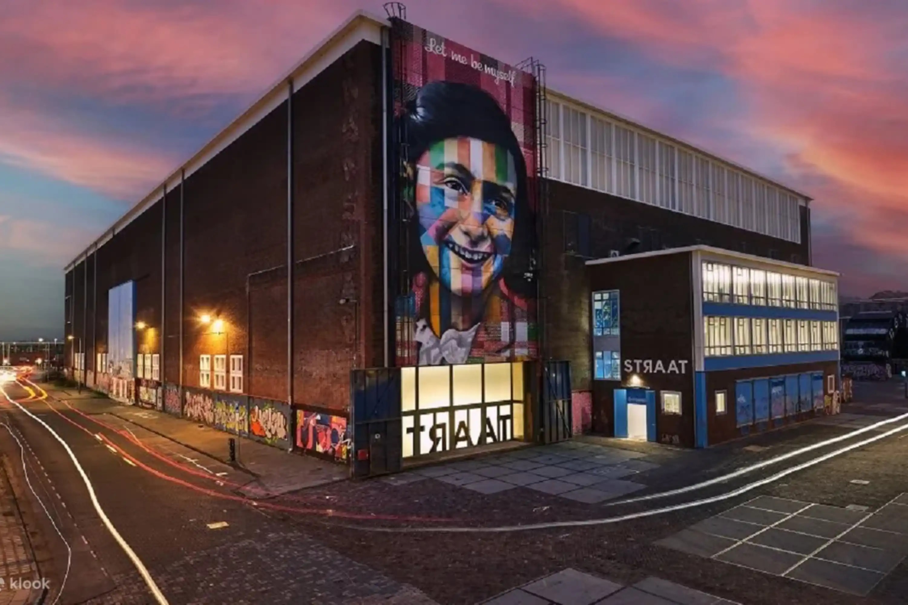 阿姆斯特丹运河游船（含 STRAAT 博物馆门票）