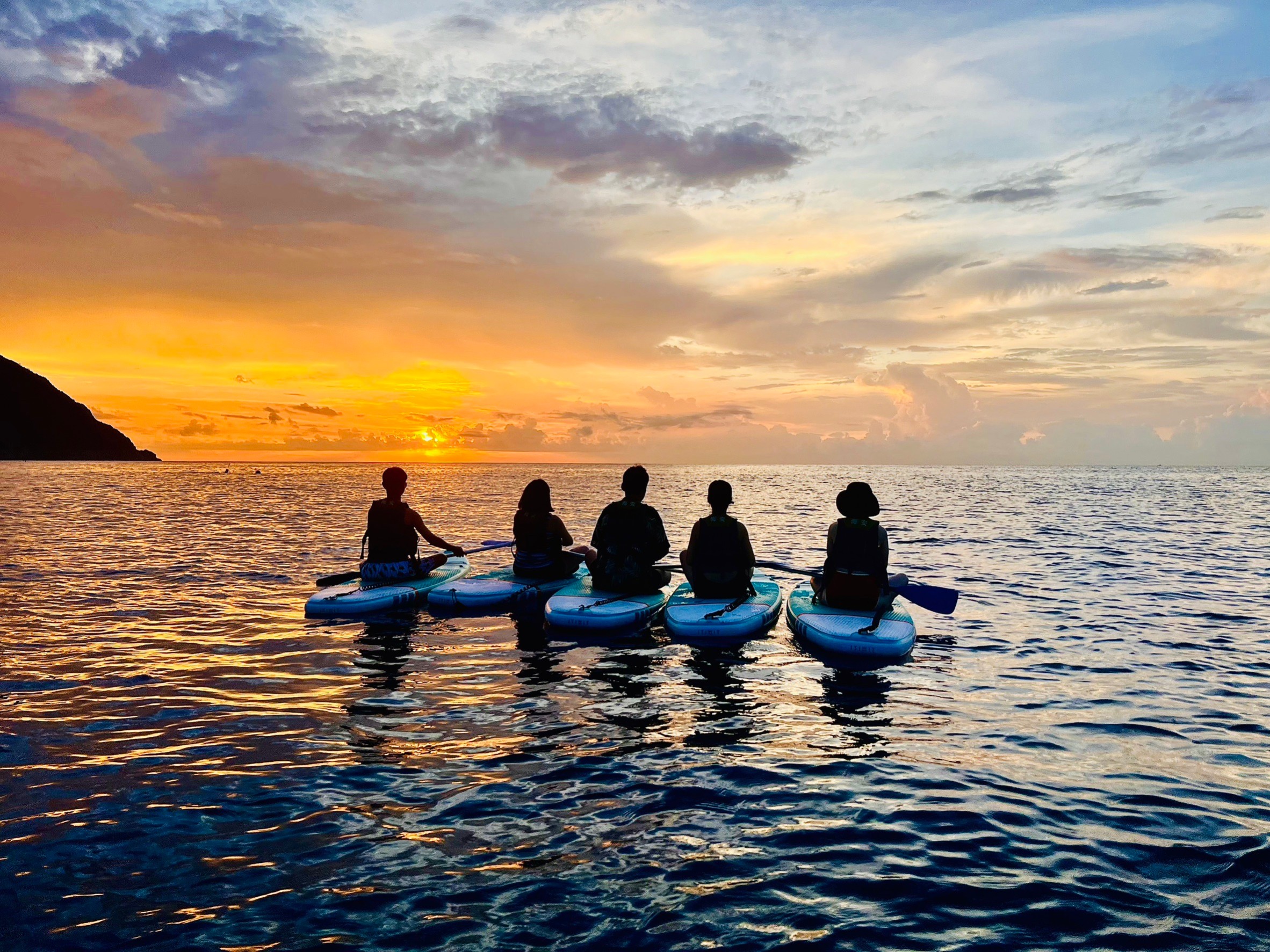 东澳湾: SUP立桨 - 免费升级海上魔毯＆网美马