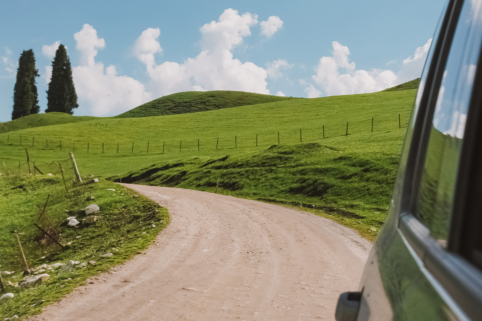  新疆伊犁纵贯天山独库版8日(高配置坦克300+旅拍摄影+赛里木湖+夏塔冰川+恰西森林+那拉提草原+古牧道秘境)