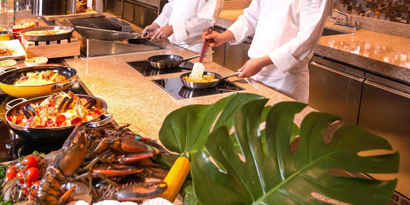 澳门皇冠假日酒店 - 蓝湾全日自助餐厅 | 海鲜自助晚餐