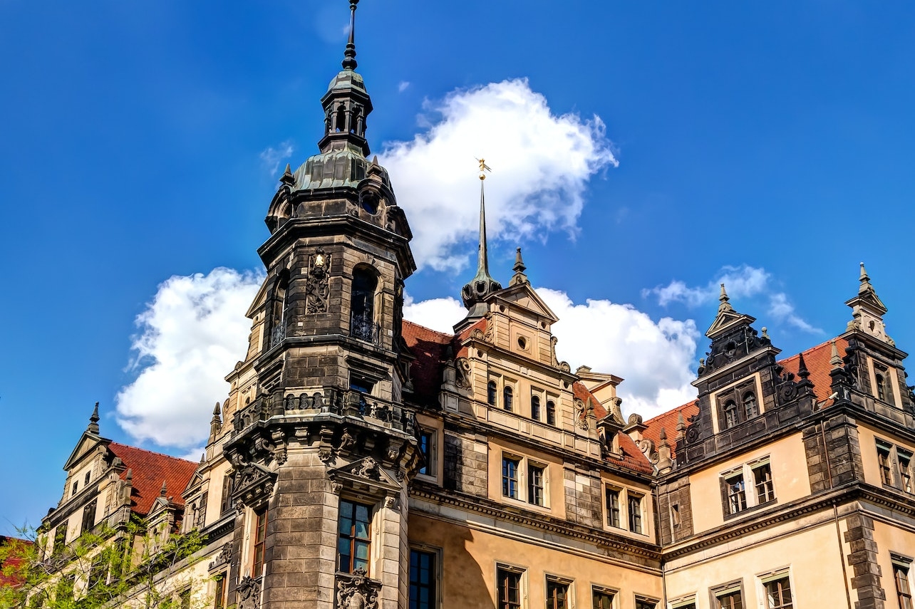 德累斯顿城堡 & 绿穹珍宝馆新馆导览游