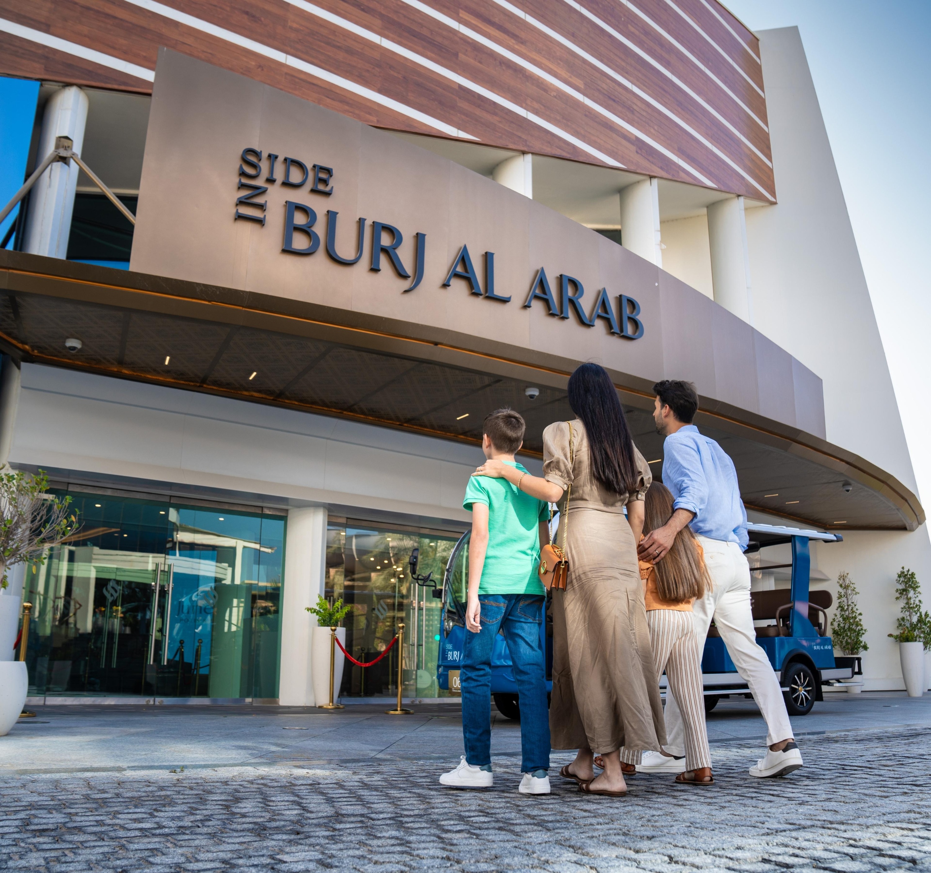 迪拜帆船酒店（Burj Al Arab ）内部体验之旅