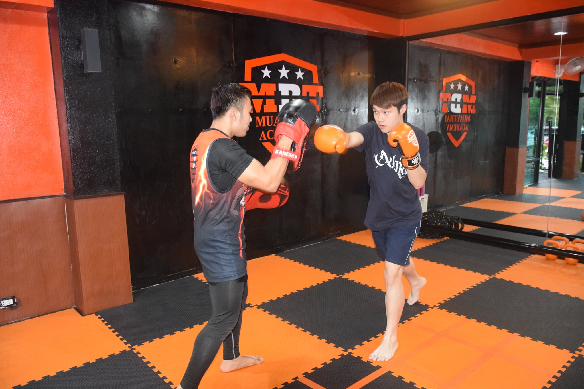 清莱 MBT Muay Thai Gym 泰拳课程