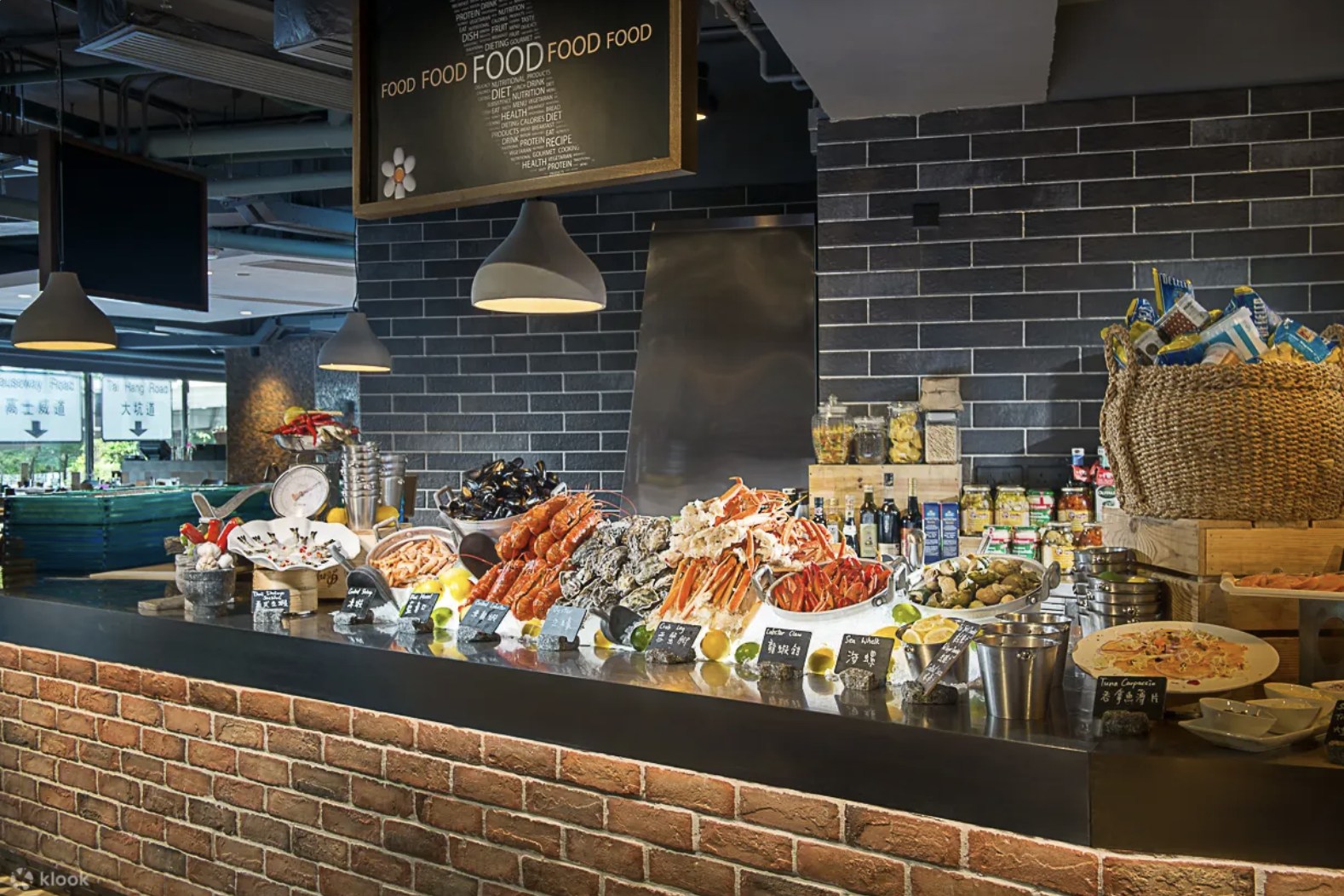 【低至买2送1】香港柏宁酒店The Park Lane Hong Kong - PLAYT ｜自助午餐｜下午茶自助餐｜自助晚餐｜龙虾海鲜自助早午餐｜酒店自助餐优惠2025