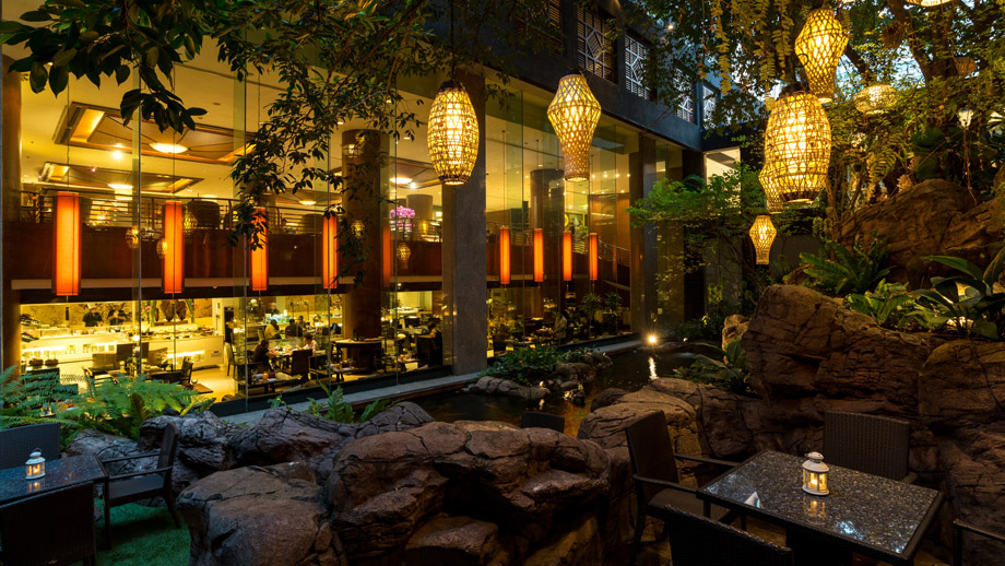 曼谷悦榕庄酒店 (Banyan Tree Bangkok) Romsai 下层大堂