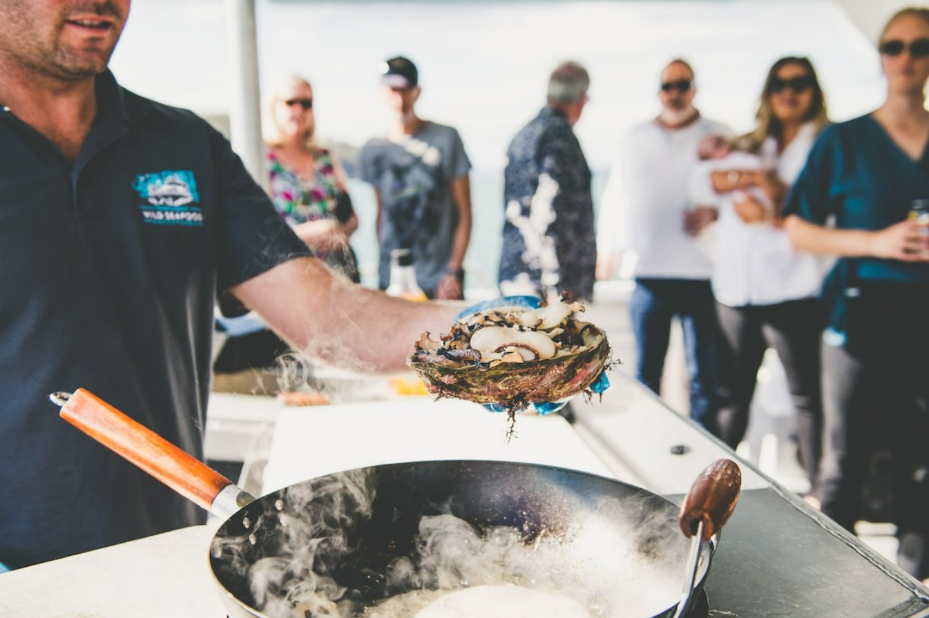 塔斯马尼亚海鲜游船体验