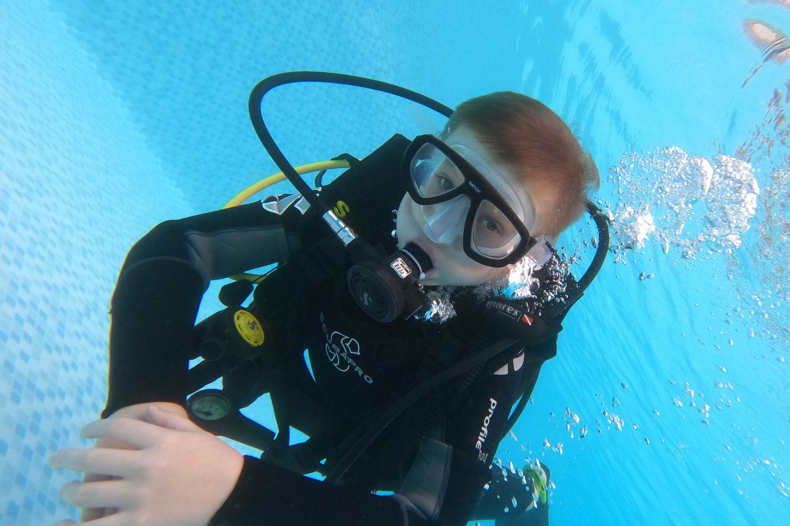 迪拜水肺潜水体验