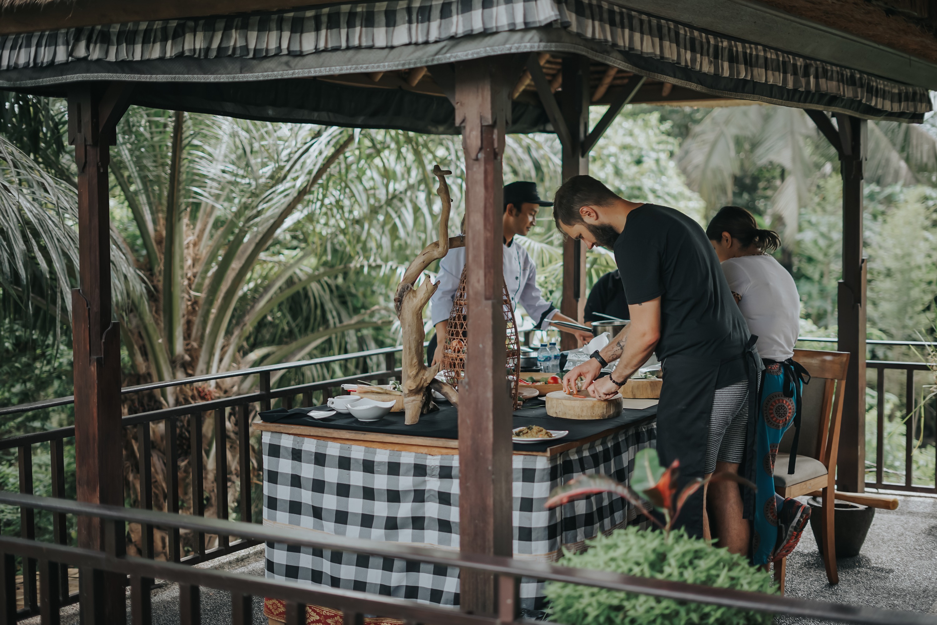 乌布Kumbuh餐厅巴厘岛美食烹饪课