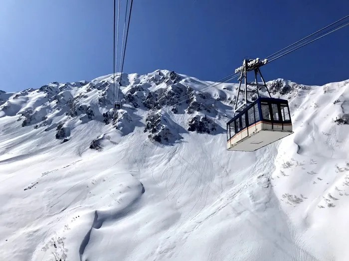 日本立山黑部阿尔卑斯山脉路线雪墙2日游（大阪出发）