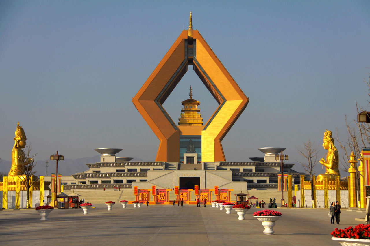 陕西西安汉唐考古·西线1日游（西汉断代史博物馆+乾陵+法门寺文化景区）