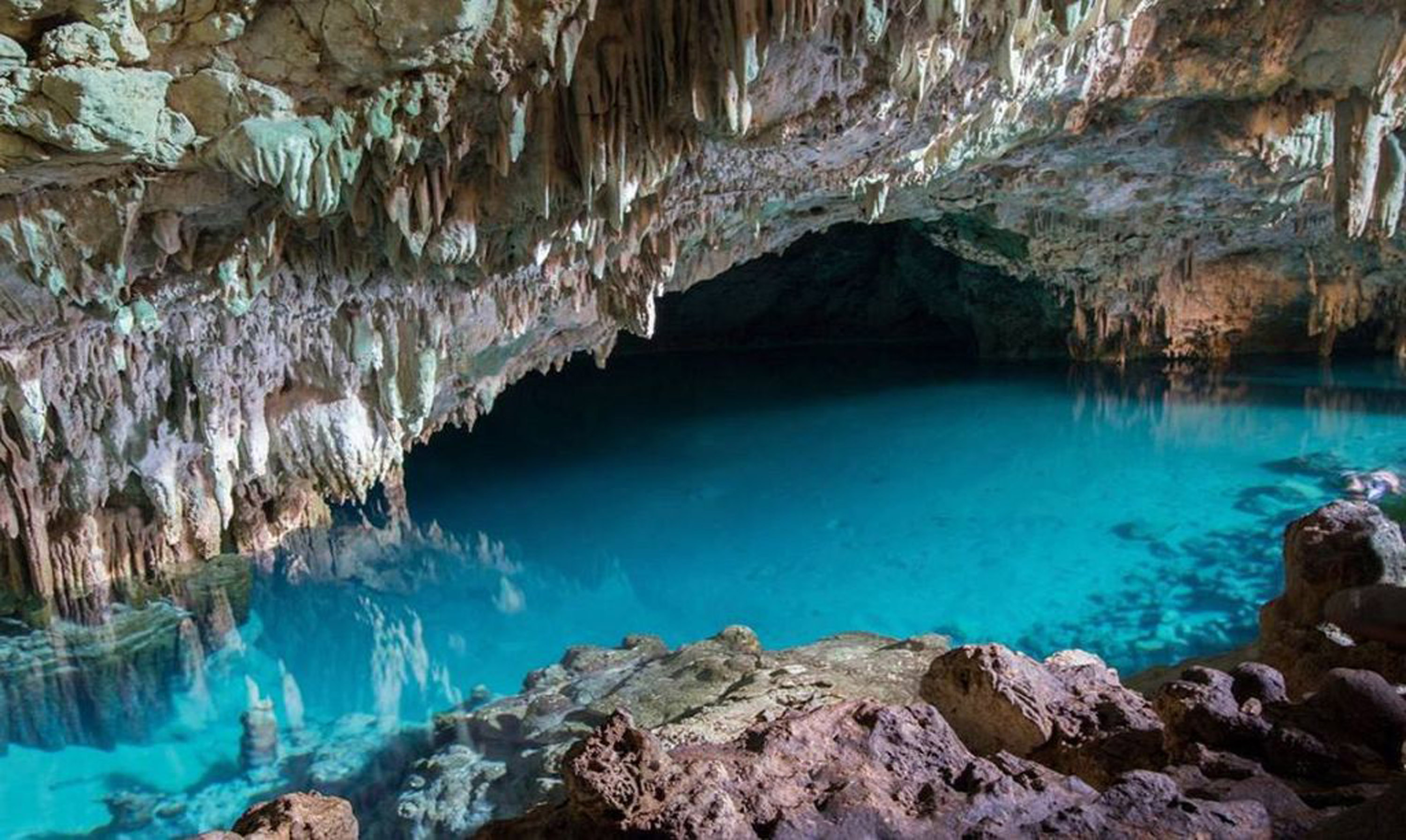 纳闽巴焦朗果洞（Rangko Cave）& 海滩浮潜半日拼团游