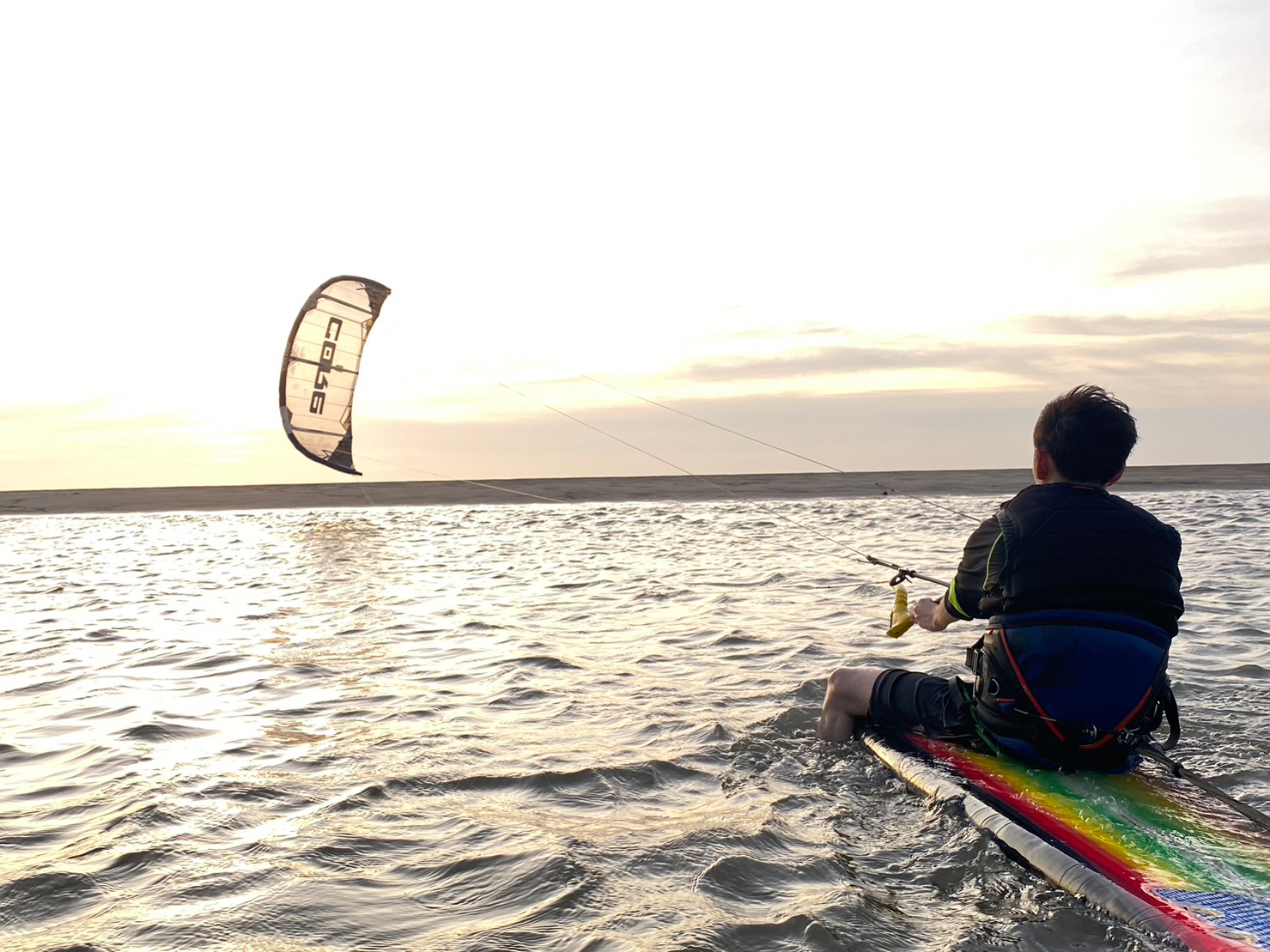 云林｜三条仑海水浴场｜风筝冲浪体验