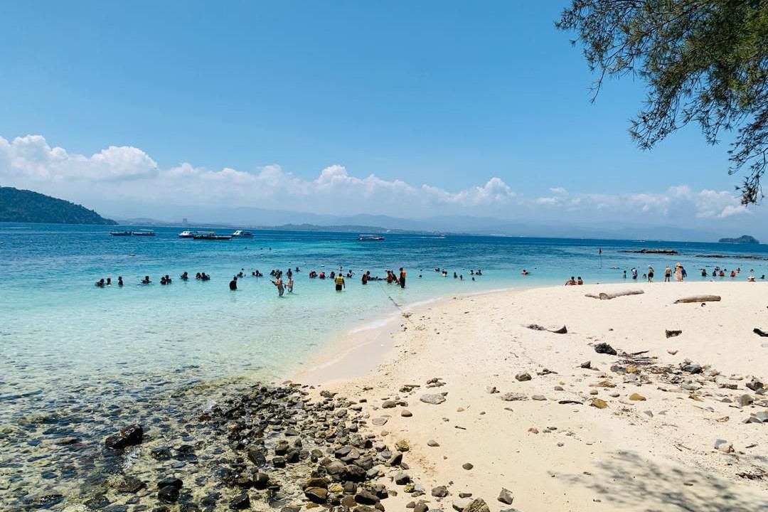 沙比岛与科科尔山地精灵一日浮潜之旅