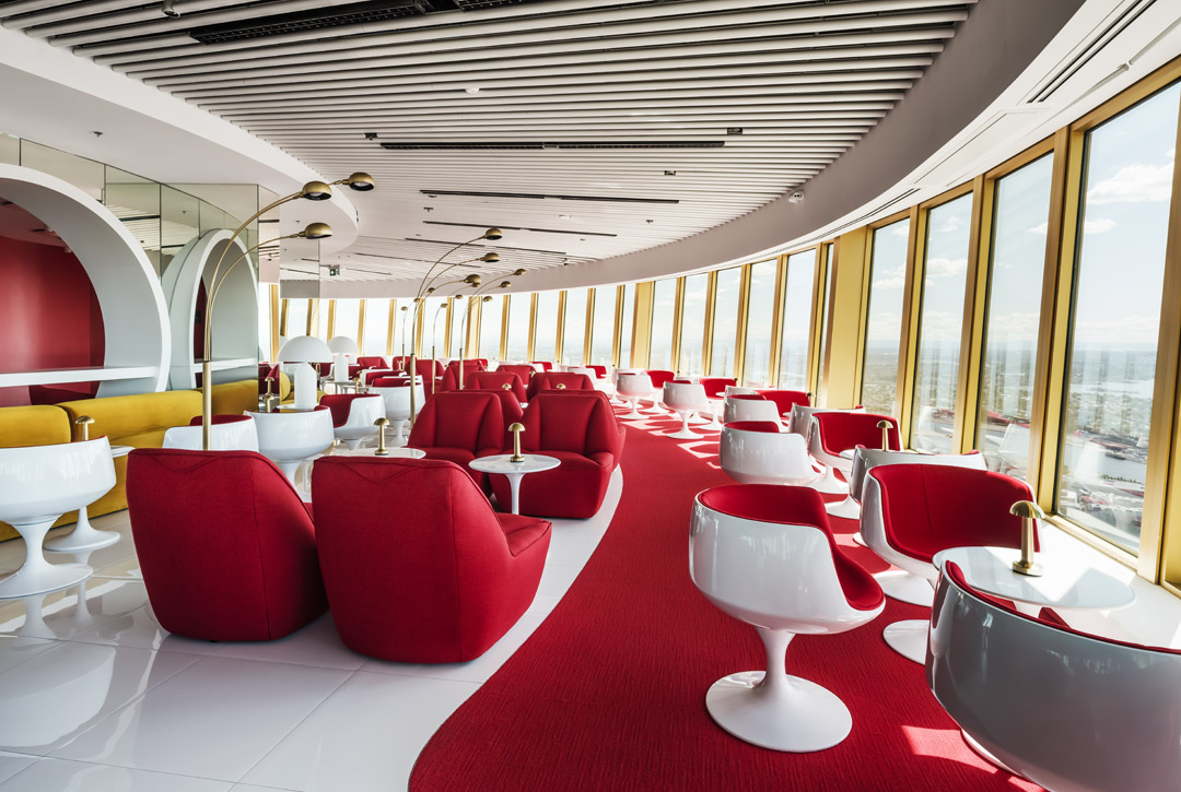 雪梨塔 Bar 83 香槟生蚝日落飨宴