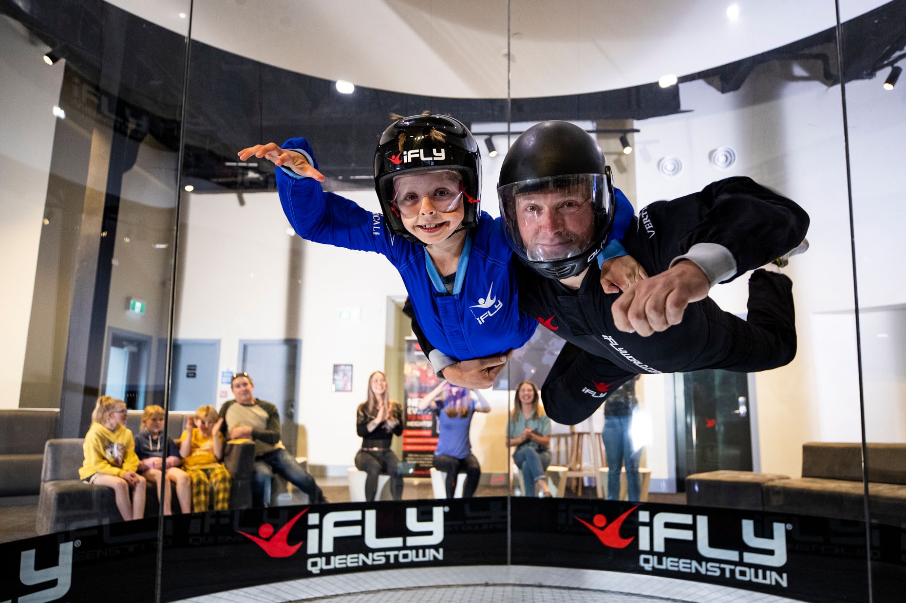 皇后镇iFLY室内风洞跳伞体验