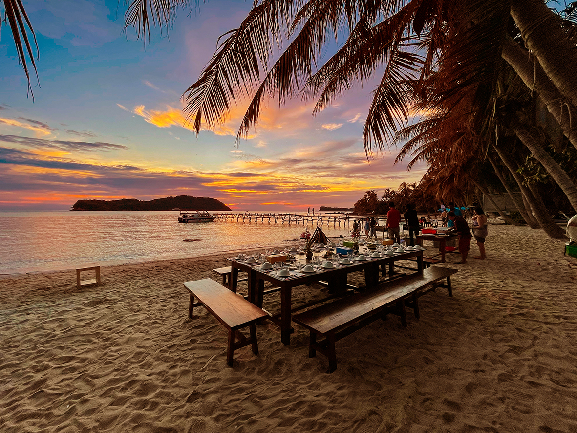 富国岛2岛跳岛游（Hon Roi & Hon Dam Ngoai & The Rainbow Show）