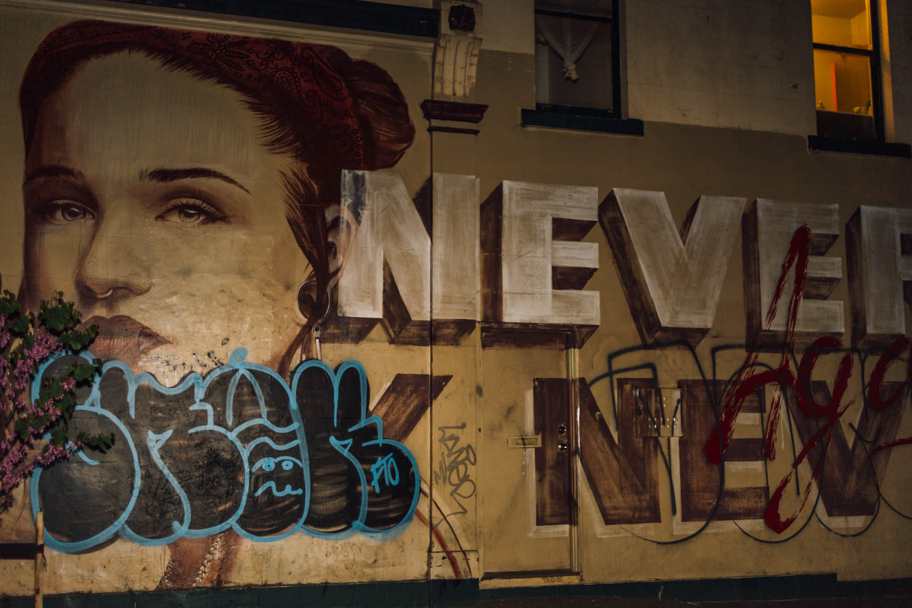 墨尔本隐藏版酒吧＆惊悚故事徒步导览