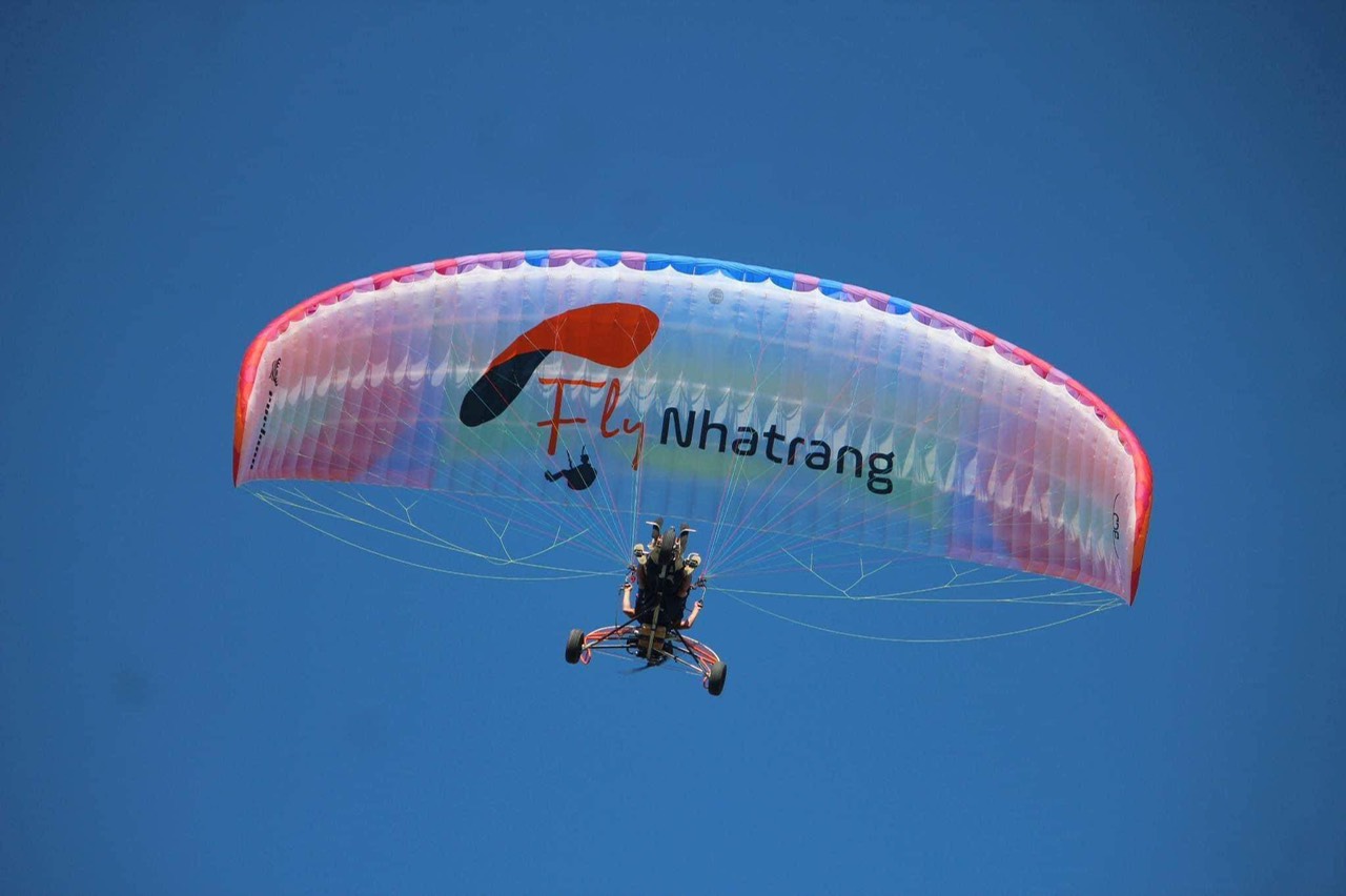 芽庄飞行伞体验