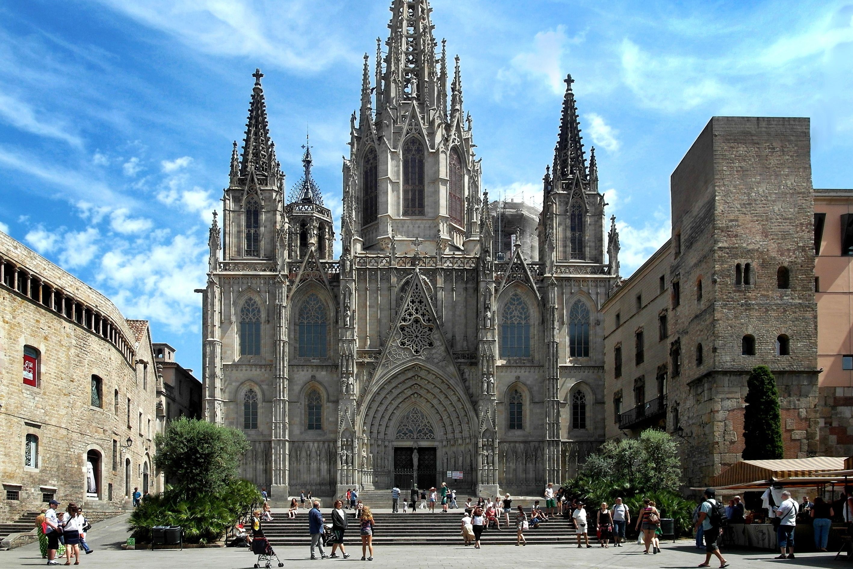 巴塞罗那哥特区步行游览