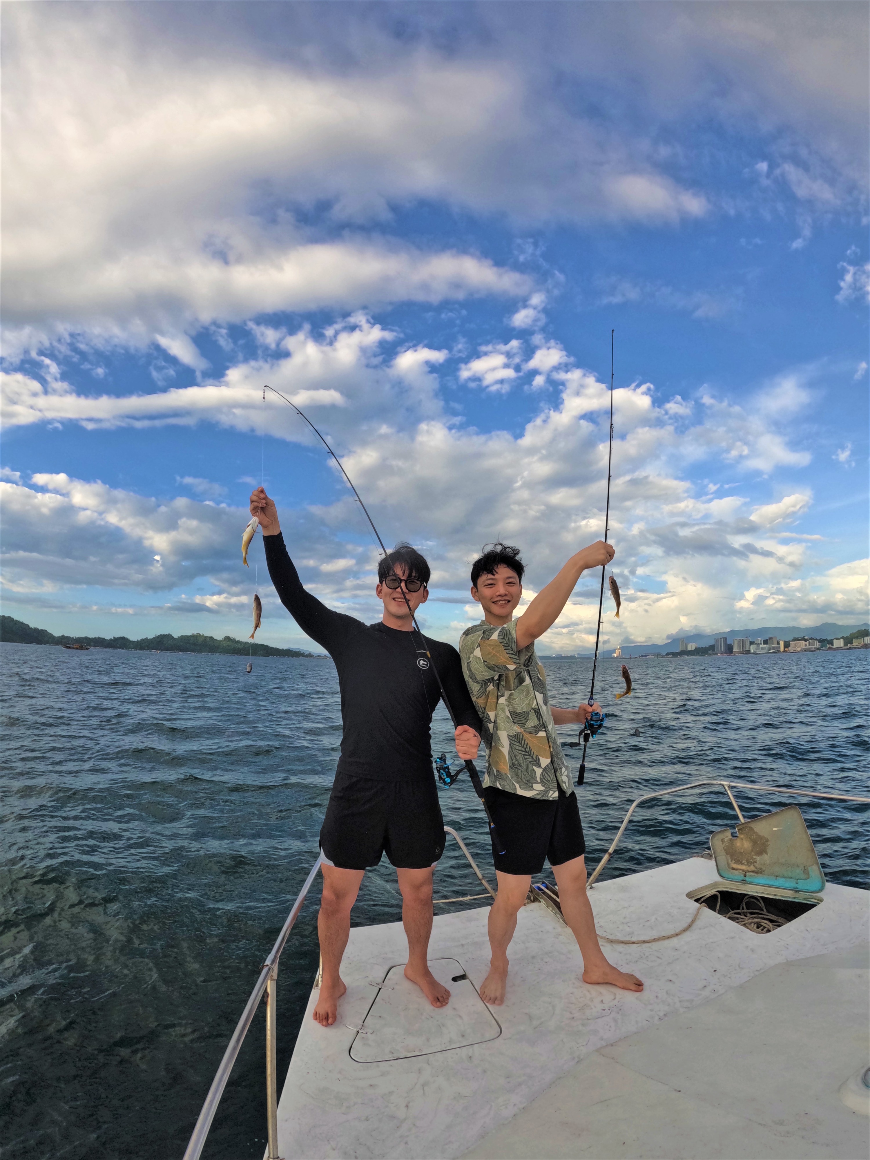 亚庇钓鱼＆浮潜＆SUP 立式划桨体验（含船上餐饮）